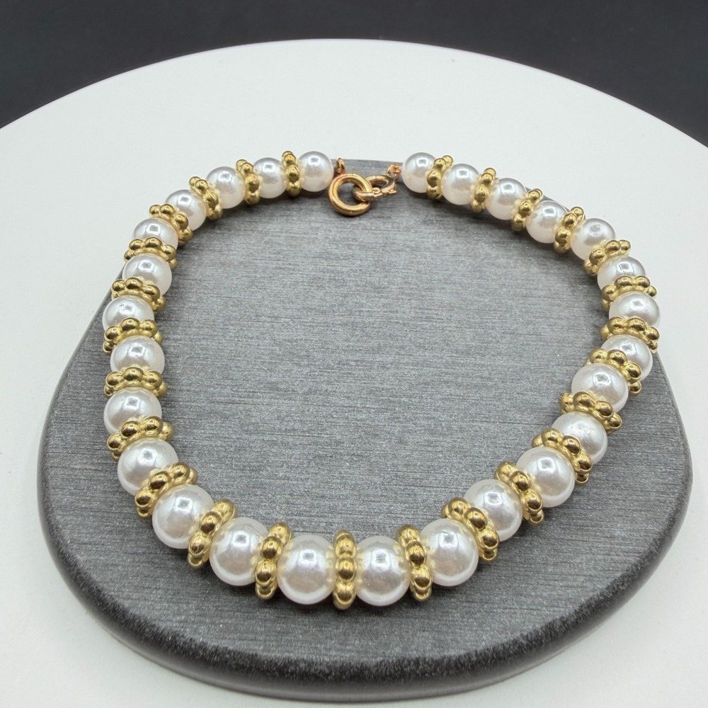 Faux Pearl Bracelet Gold Tone Beaded Floral Spacer Spring Ring Clasp Classic